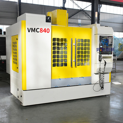Pionowe centrum frezarskie CNC 4-osiowa mini maszyna VMC VMC840
