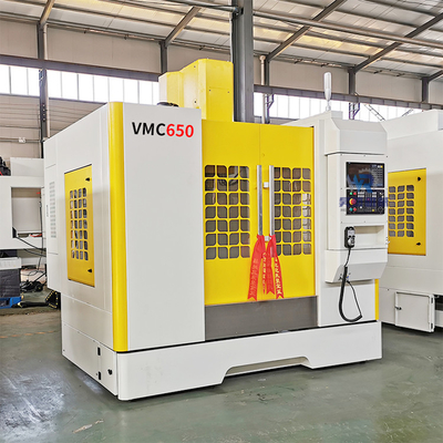 Mini centrum frezarskie CNC Frezarka do metalu 4-osiowa frezarka CNC VMC 840