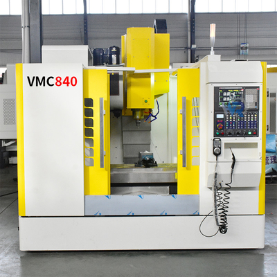 High Precision BT40 małe centrum frezarskie CNC obróbka pionowa VMC840