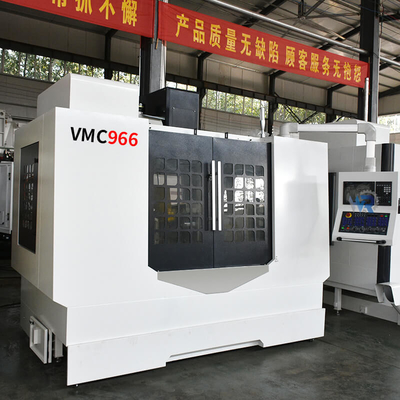 3-osiowe centrum maszynowe CNC VMC Dystrybutorzy Vmc 966 do obróbki metalu