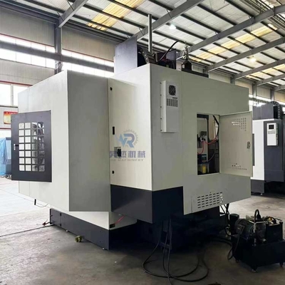Wysokiej precyzji VMC1370 Automatyczna CNC Pionowa frezarka do metalu 10000kg Pojemność ładunkowa BT40 Spindle Taper